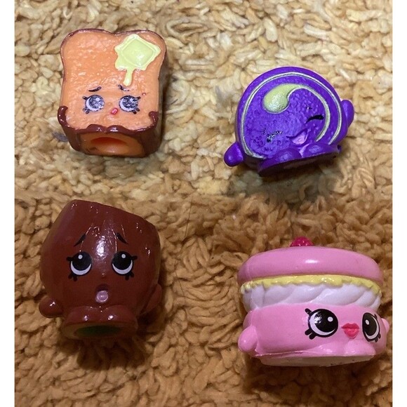 Shopkins Season 3 Three & Display Cabinet Lot 36 Of Figures Moose Toys Animated - Picture 11 of 12